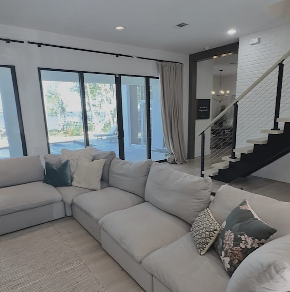 image of den inside of a lakehouse